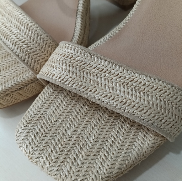 Torrid woven strap sandals 10 wide NWOT - Picture 3 of 8